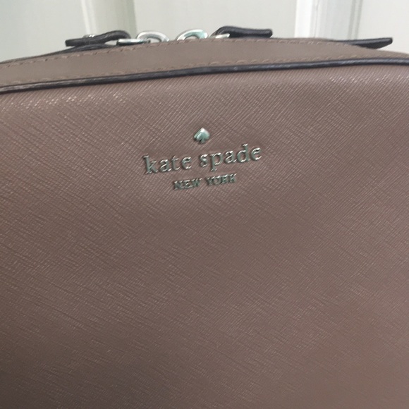 Kate Spade Purse - Picture 4 of 13